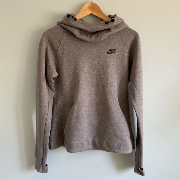 Nike tech fleece hoodie - Picture 2 of 6